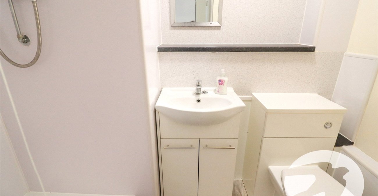 property for sale in Erith | Robinson Jackson