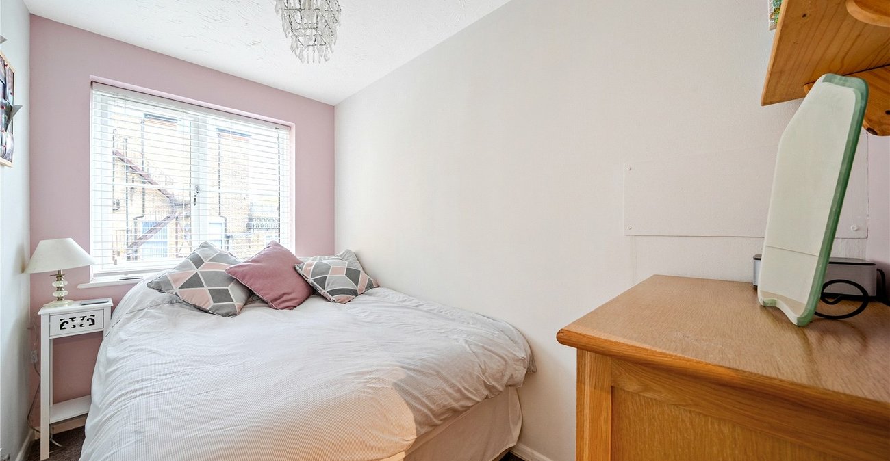 2 bedroom property to rent in  | Robinson Jackson