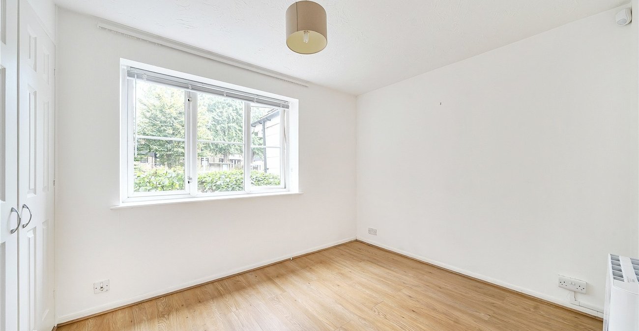 1 bedroom property for sale in  | Robinson Jackson