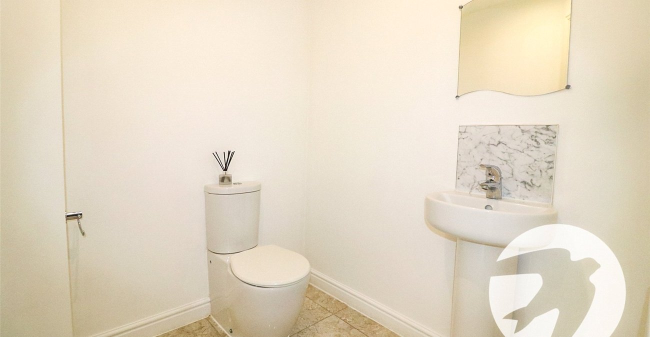 4 bedroom house for sale in Erith | Robinson Jackson