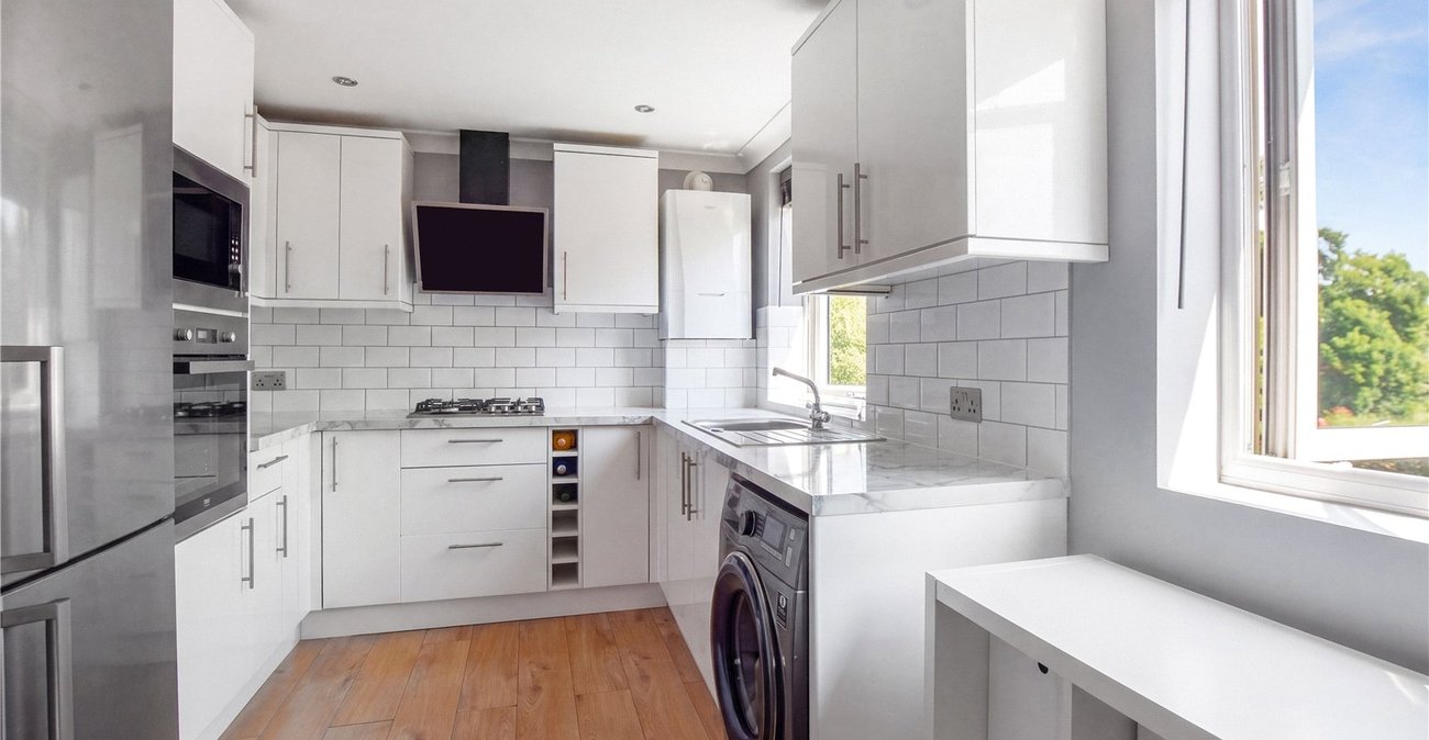 2 bedroom property for sale in Bexley | Robinson Jackson