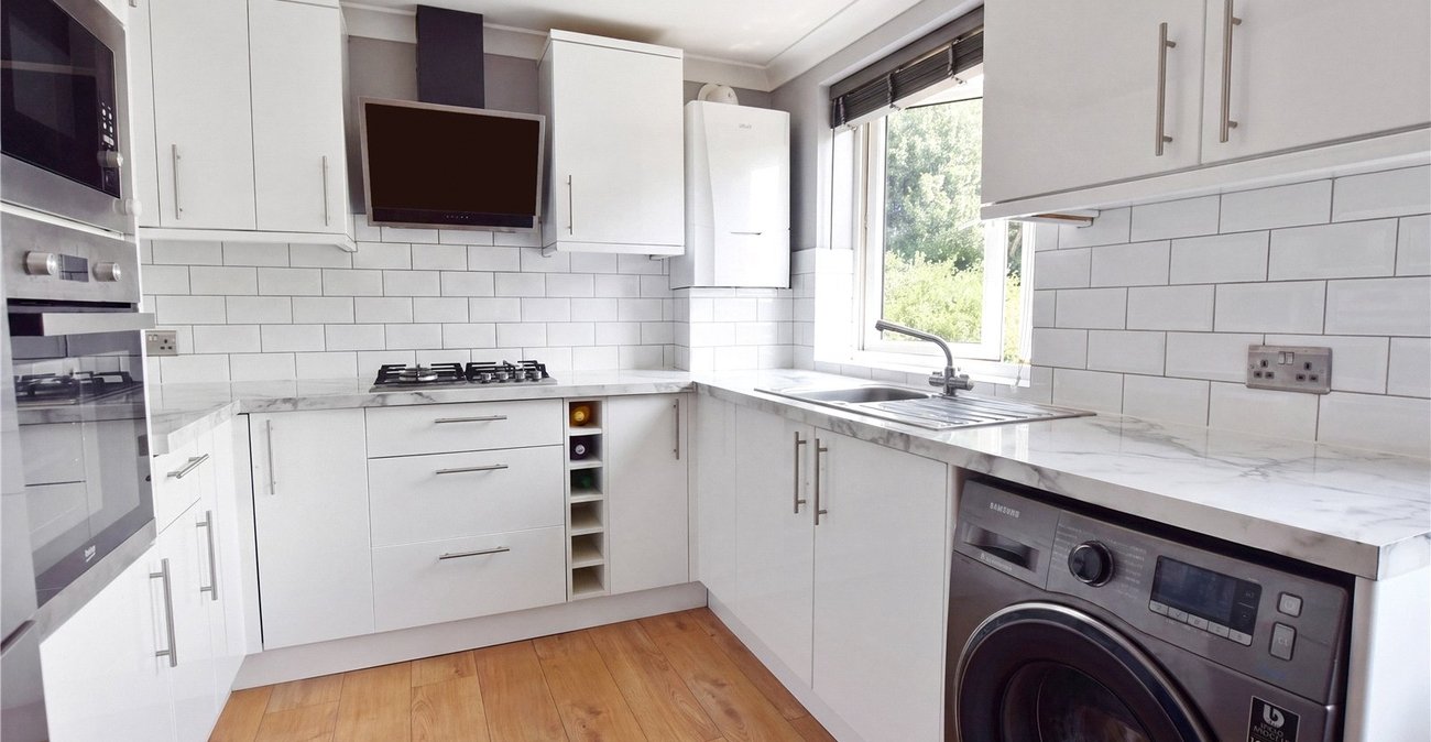 2 bedroom property for sale in Bexley | Robinson Jackson