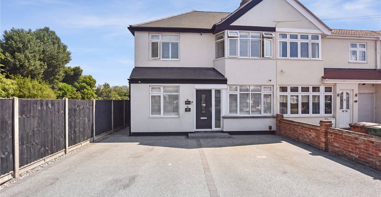 2 bedroom property for sale in Bexley | Robinson Jackson