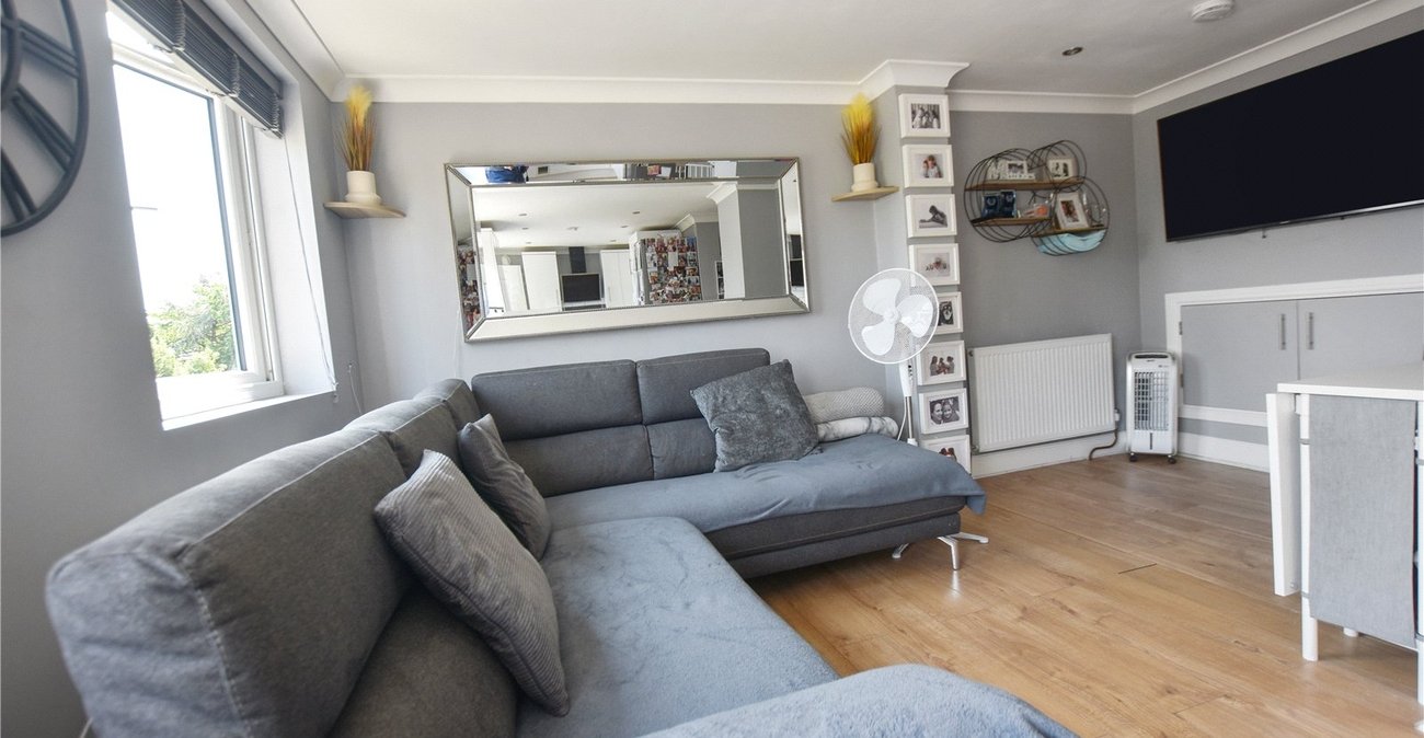 2 bedroom property for sale in Bexley | Robinson Jackson
