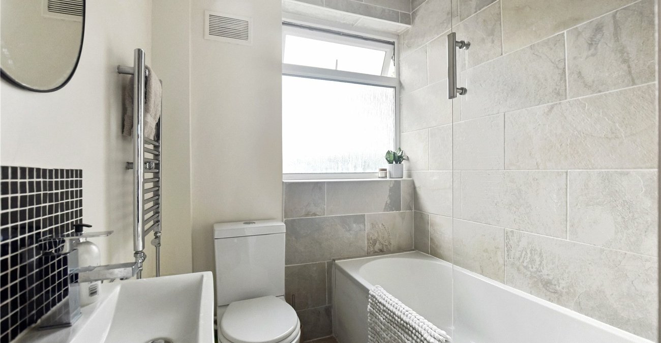 2 bedroom house for sale in Bexley | Robinson Jackson