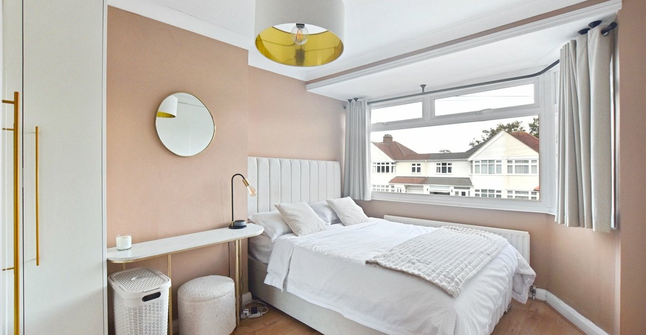 2 bedroom house for sale in Bexley | Robinson Jackson