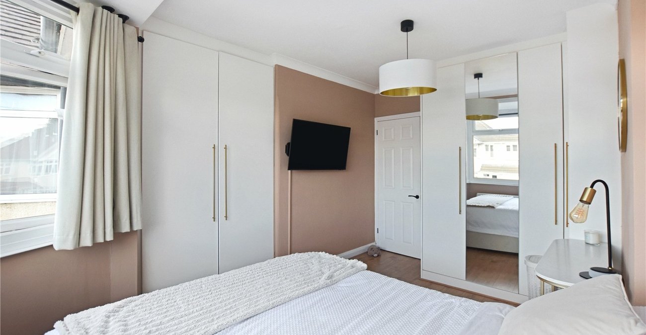 2 bedroom house for sale in Bexley | Robinson Jackson