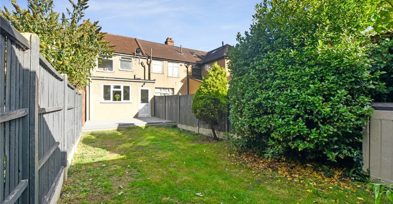 2 bedroom house for sale in Bexley | Robinson Jackson