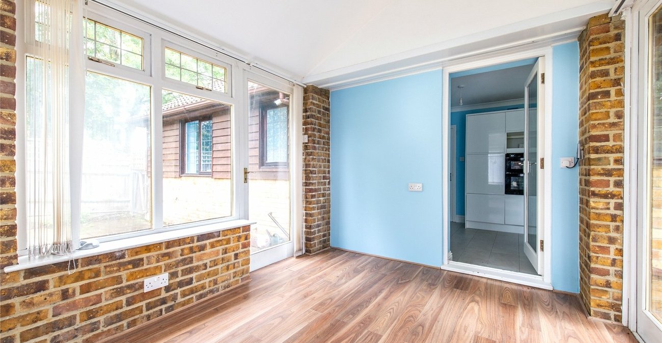 2 bedroom bungalow for sale in Maidstone | Robinson Michael & Jackson