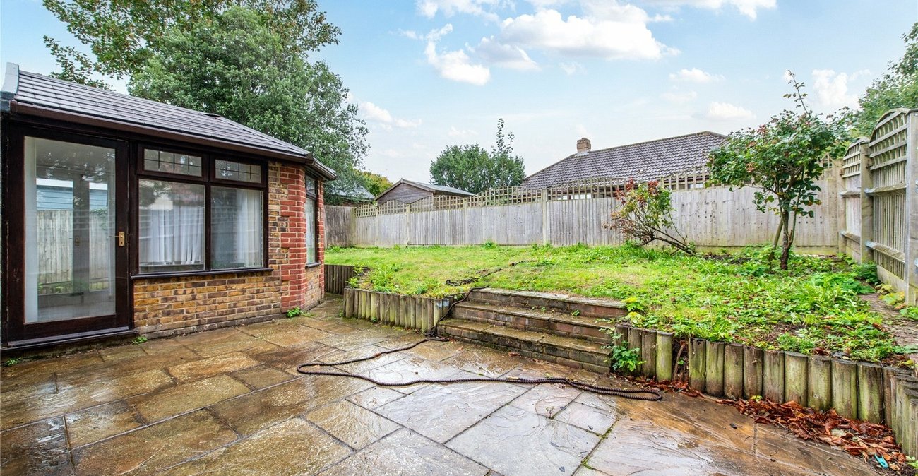 2 bedroom bungalow for sale in Maidstone | Robinson Michael & Jackson