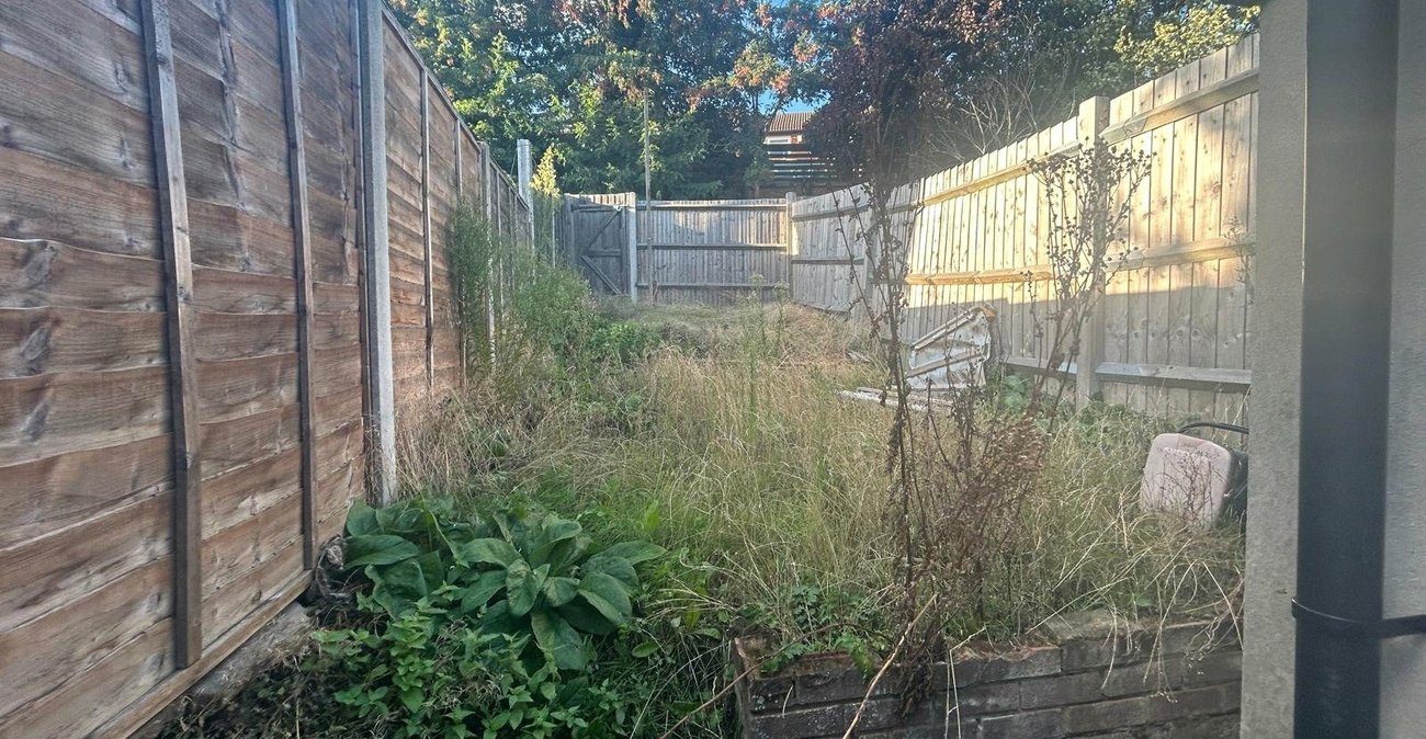 2 bedroom house for sale in Gravesend | Robinson Michael & Jackson