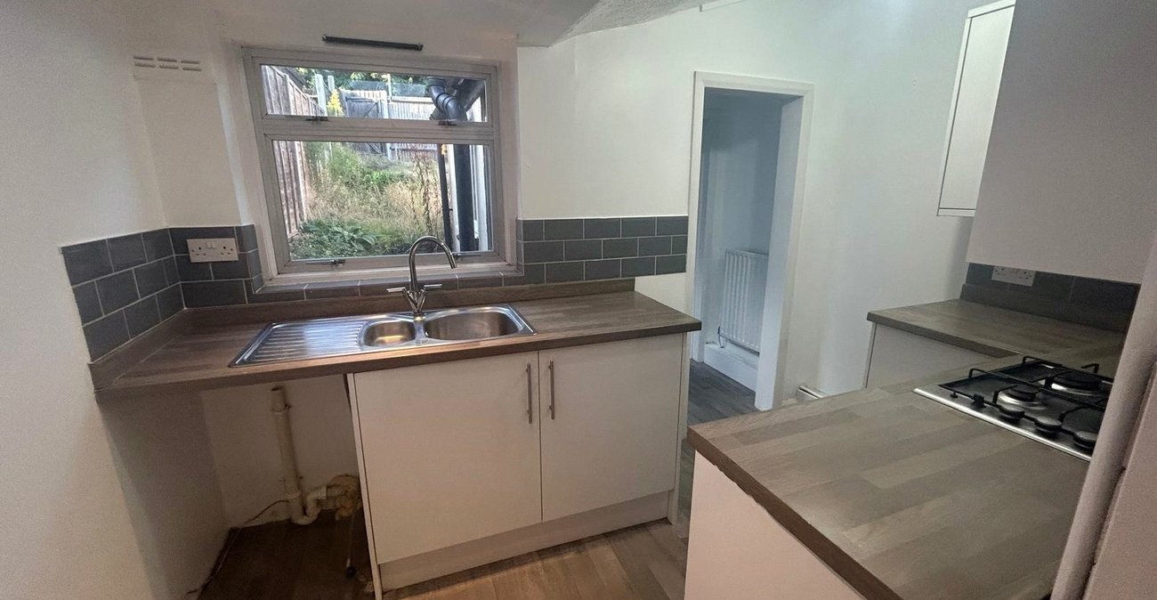 2 bedroom house for sale in Gravesend | Robinson Michael & Jackson