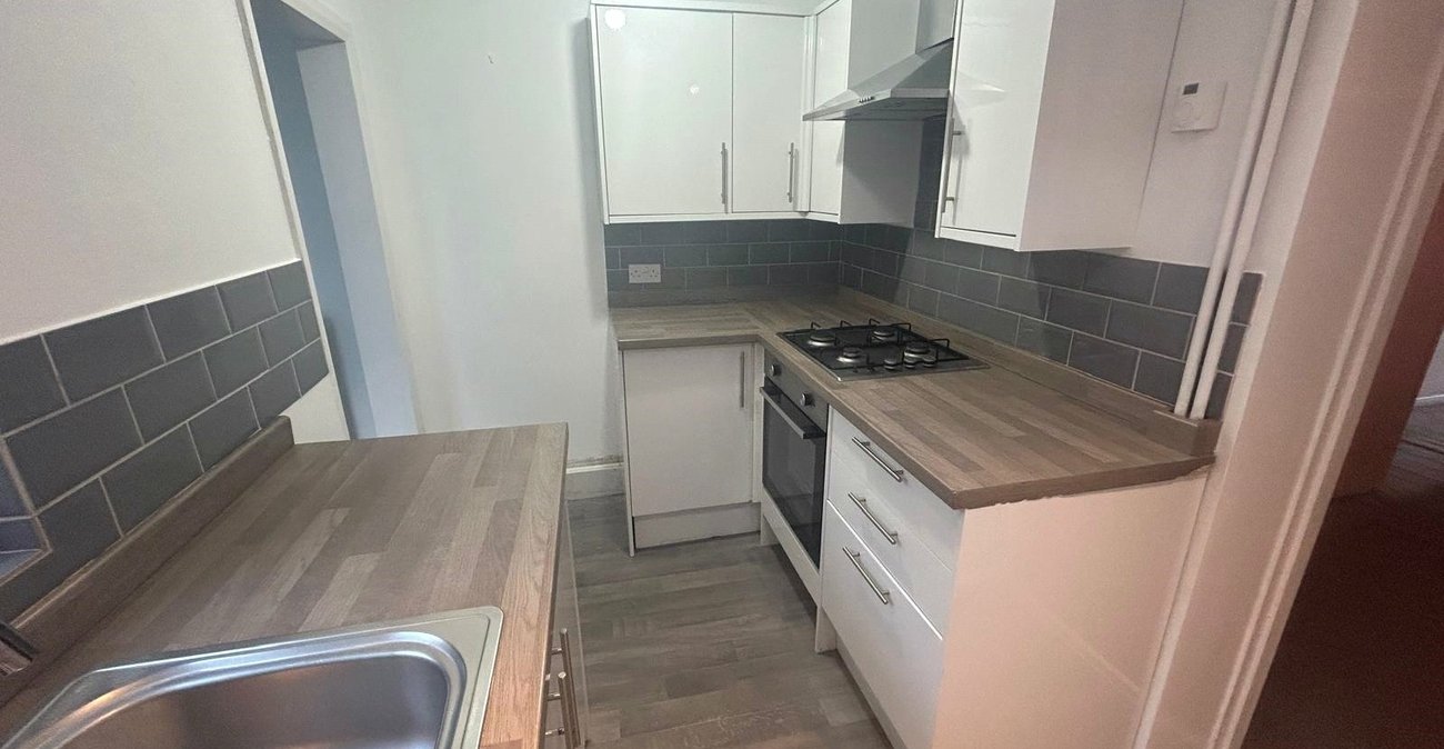 2 bedroom house for sale in Gravesend | Robinson Michael & Jackson