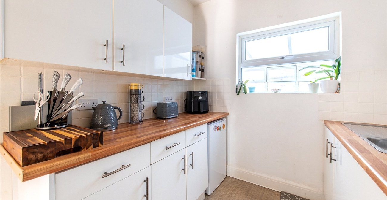 3 bedroom house for sale in Gravesend | Robinson Michael & Jackson