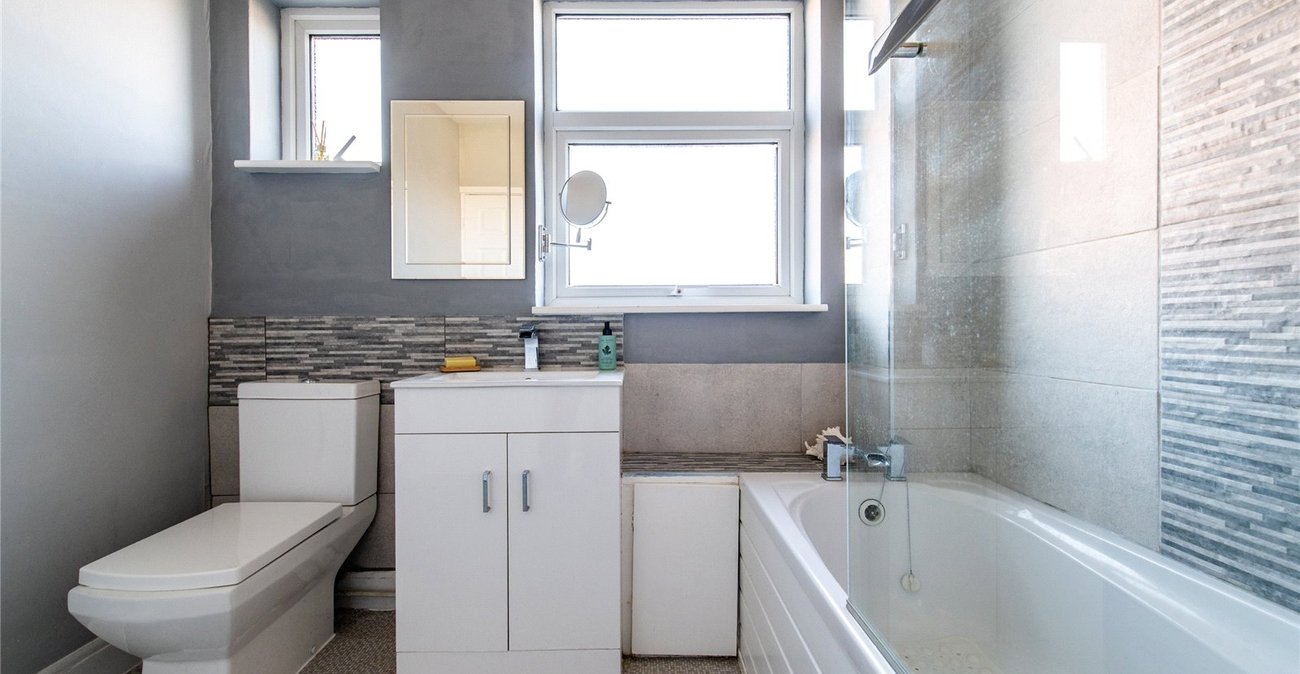 3 bedroom house for sale in Gravesend | Robinson Michael & Jackson