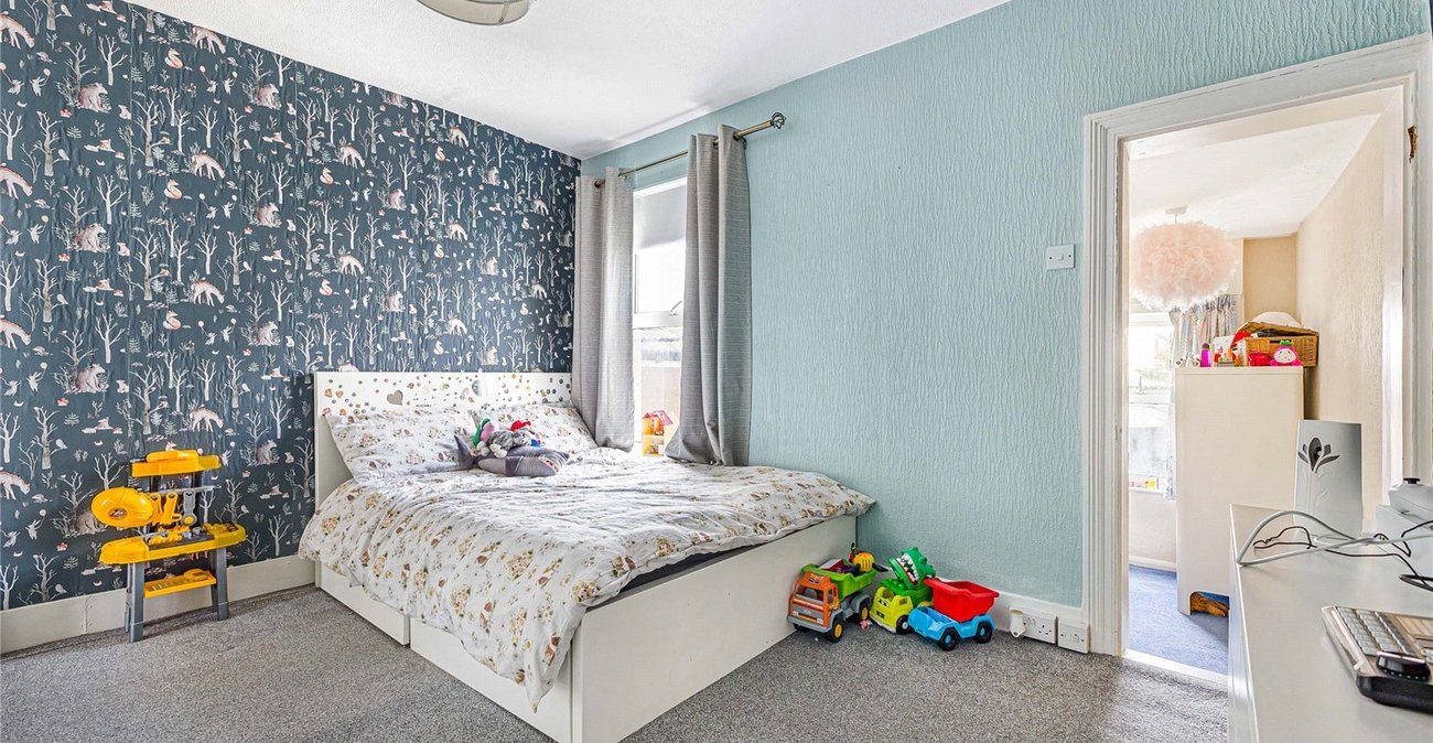 3 bedroom house for sale in Rochester | Robinson Michael & Jackson
