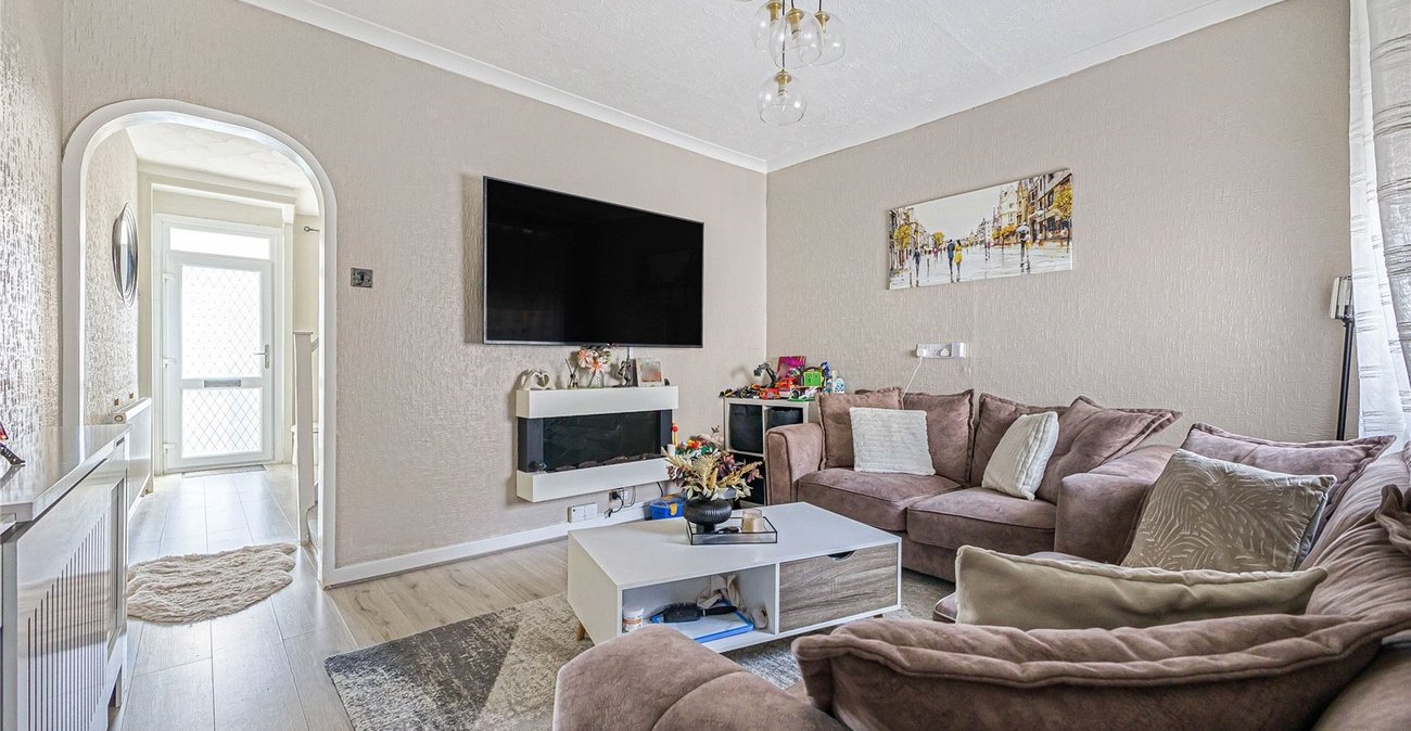 3 bedroom house for sale in Rochester | Robinson Michael & Jackson