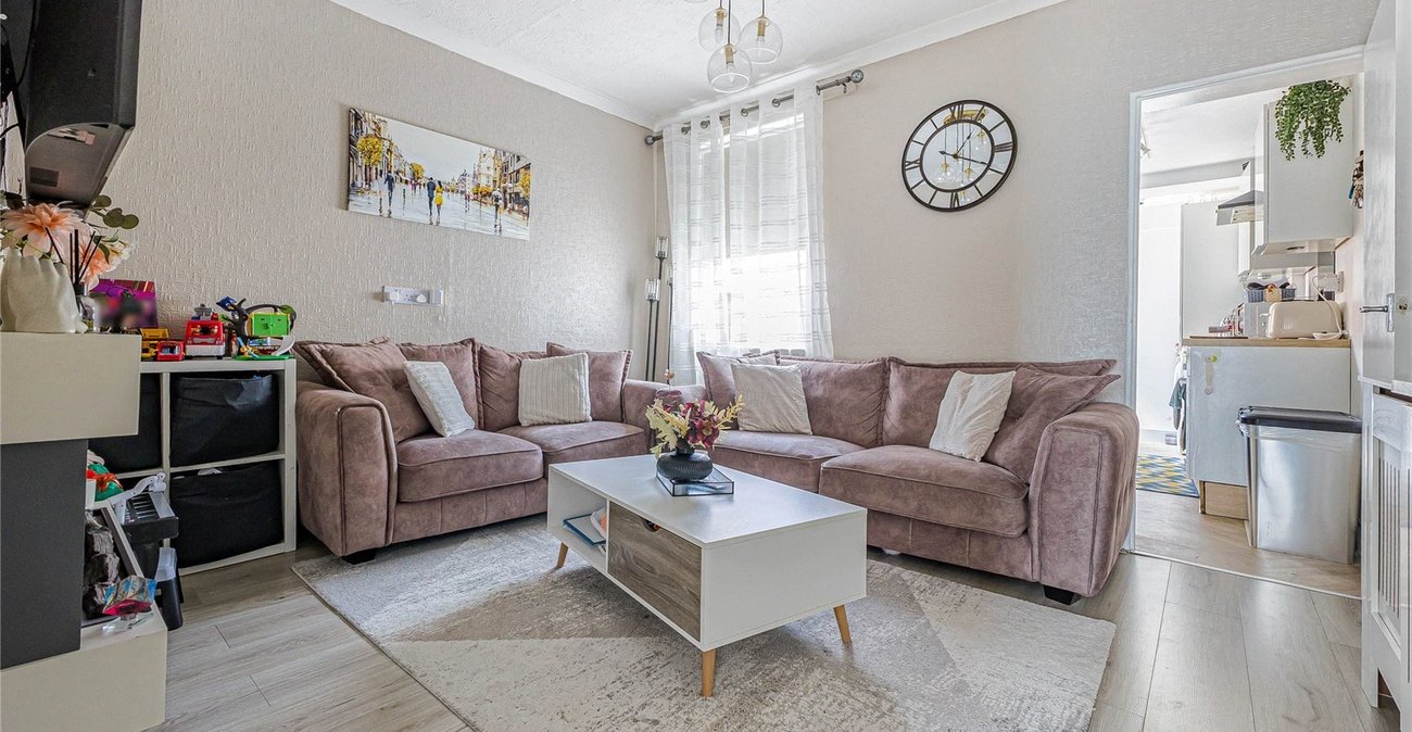 3 bedroom house for sale in Rochester | Robinson Michael & Jackson
