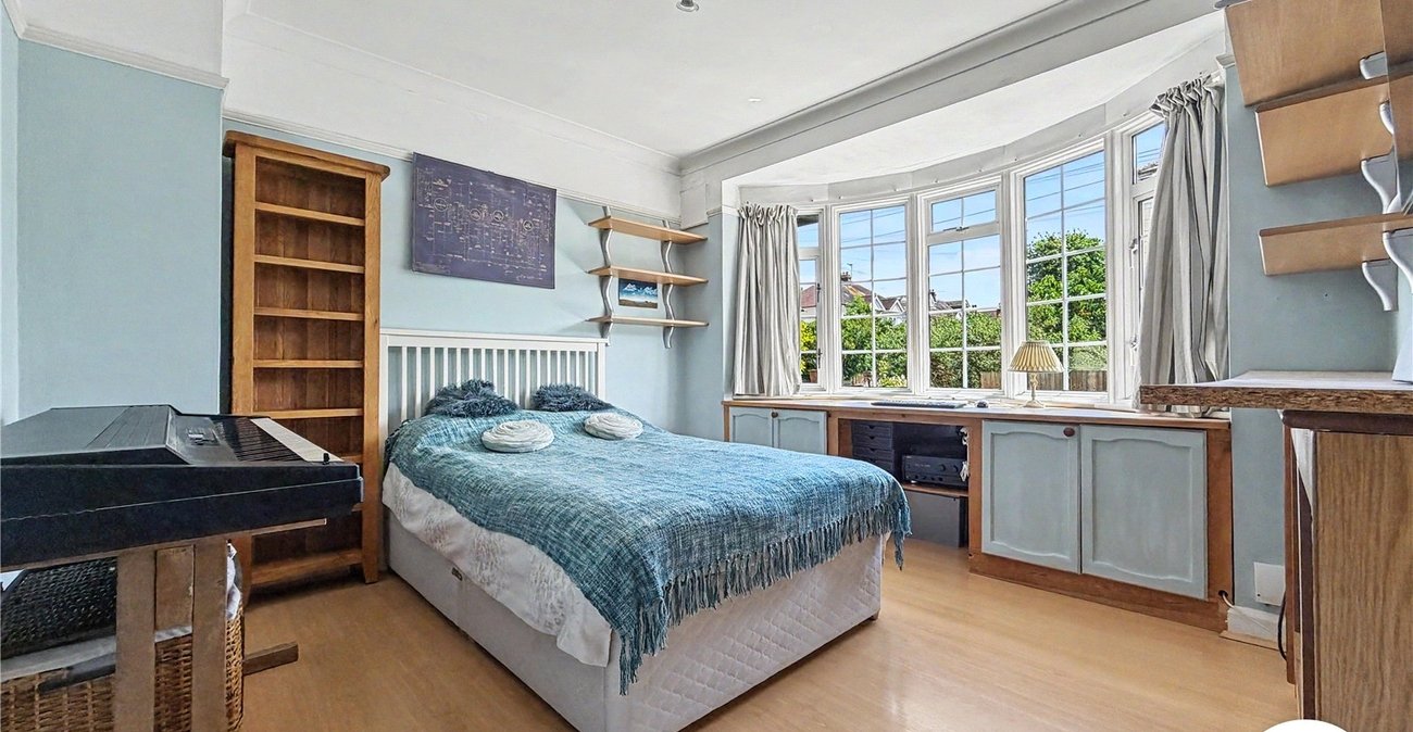 3 bedroom house for sale in Rochester | Robinson Michael & Jackson