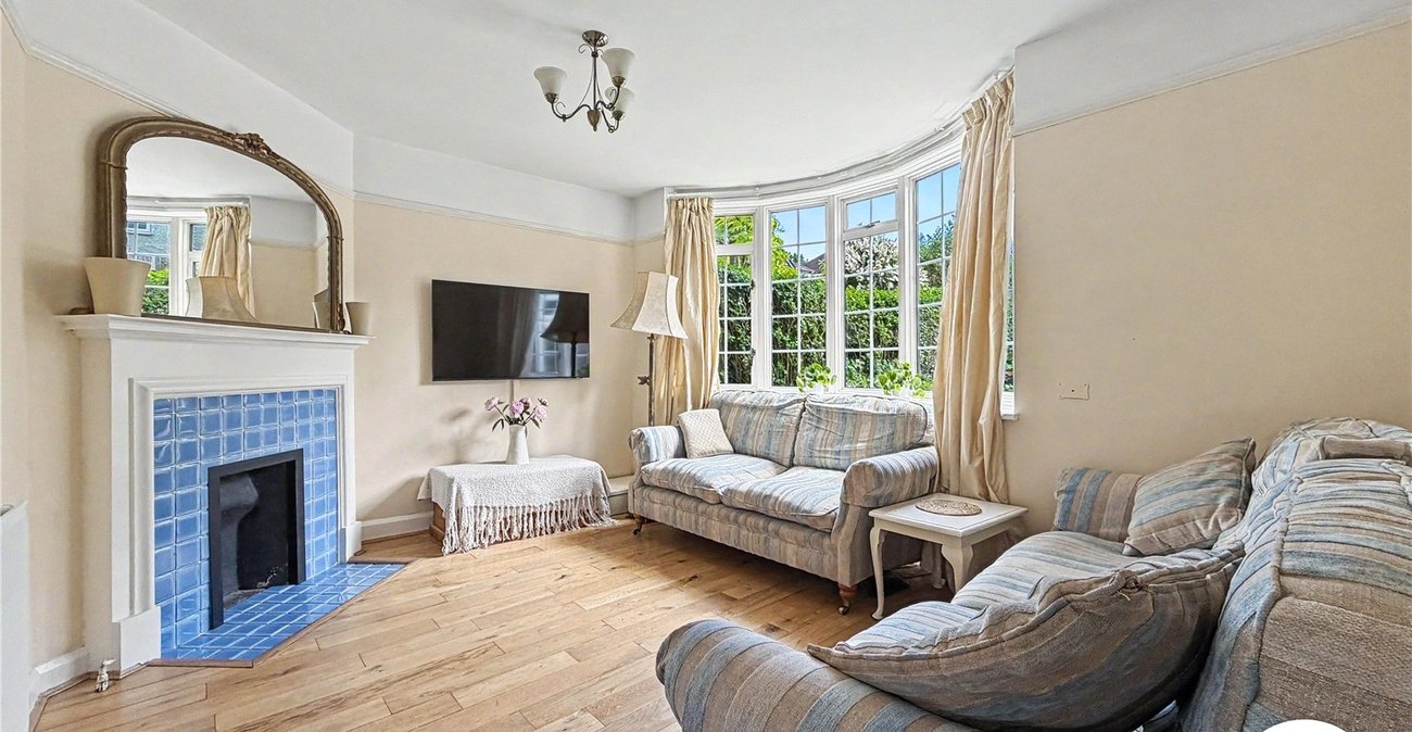 3 bedroom house for sale in Rochester | Robinson Michael & Jackson