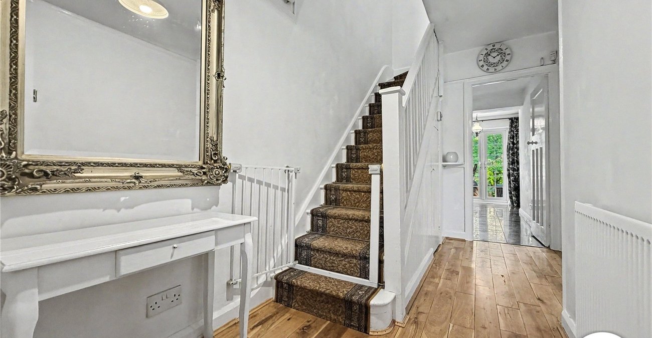 3 bedroom house for sale in Rochester | Robinson Michael & Jackson