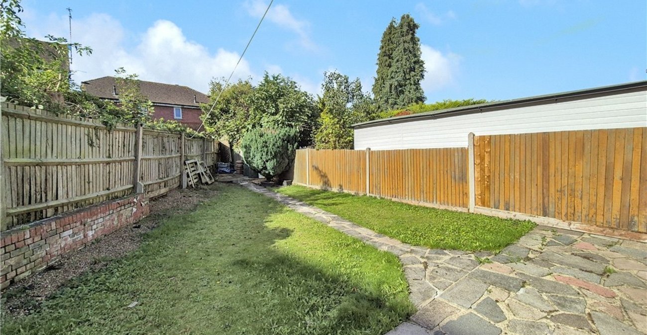 2 bedroom house for sale in Orpington | Robinson Jackson