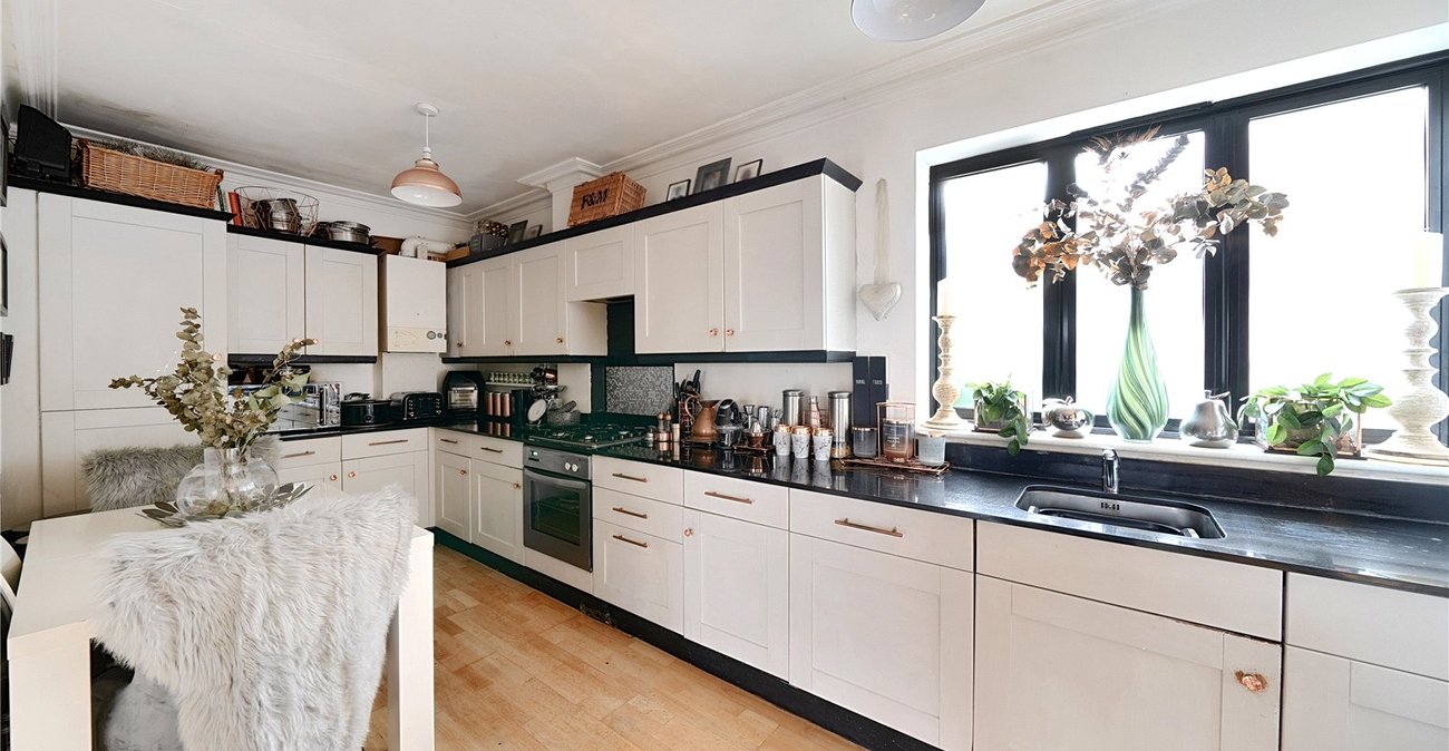 2 bedroom house for sale in Berrymans Lane | Robinson Jackson