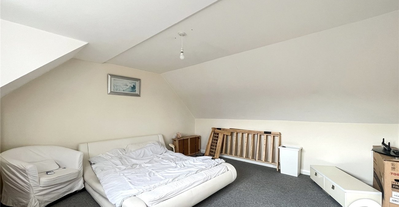 3 bedroom property for sale in Sittingbourne | Robinson Michael & Jackson