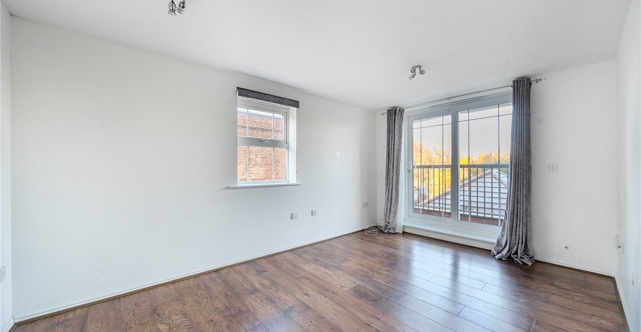 2 bedroom property for sale in Beckenham | Robinson Jackson