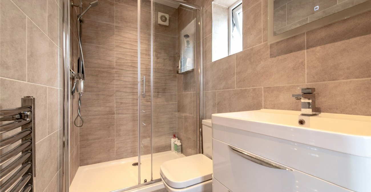 4 bedroom house for sale in Rochester | Robinson Michael & Jackson