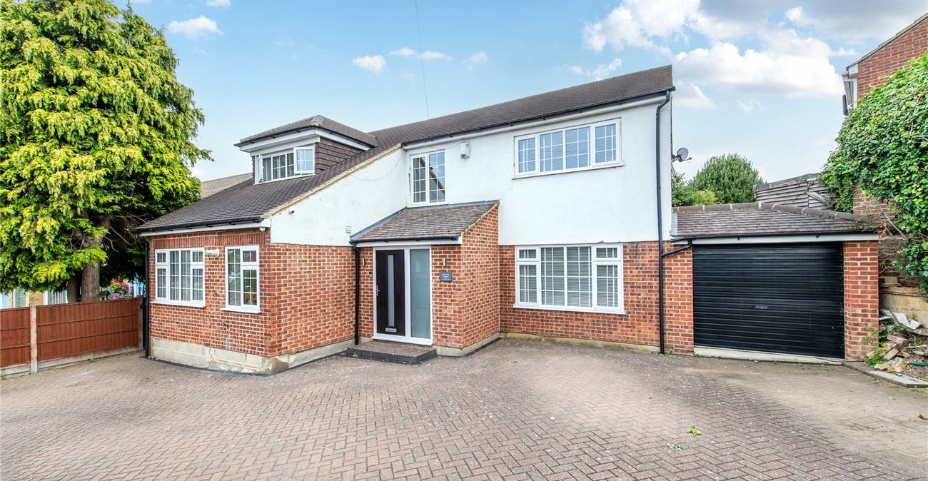 4 bedroom house for sale in Rochester | Robinson Michael & Jackson