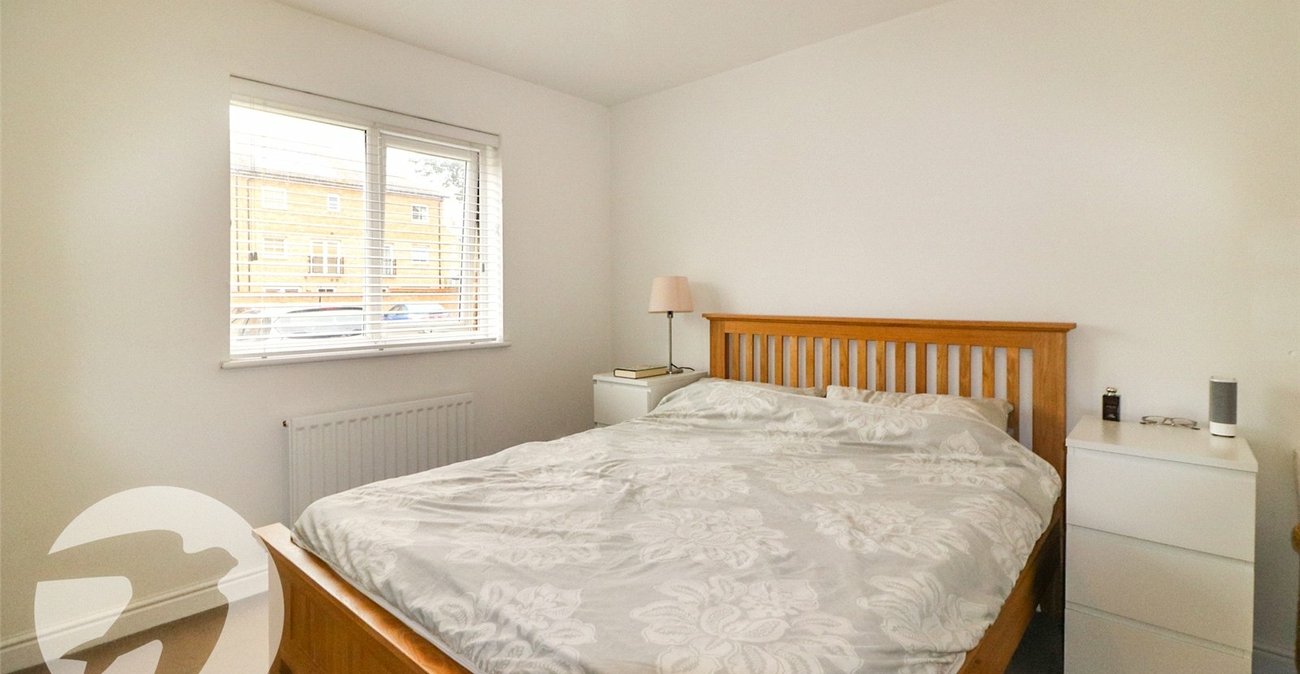 2 bedroom property for sale in Rainbow Road | Robinson Jackson