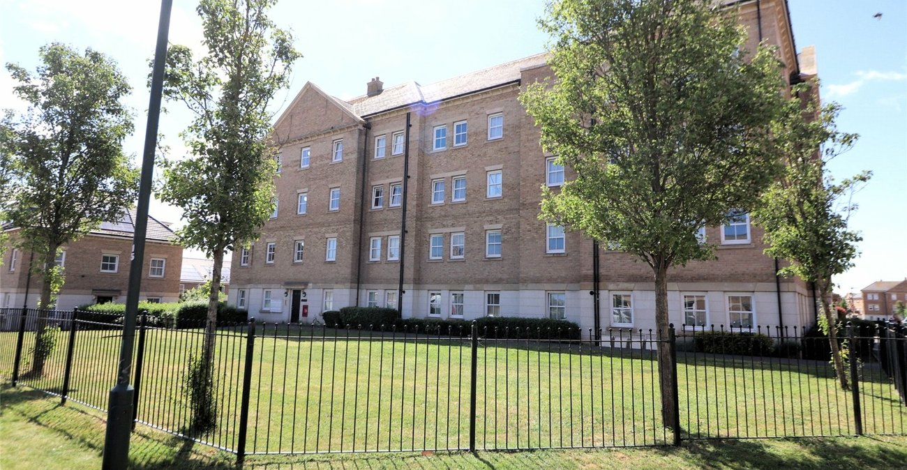 2 bedroom property for sale in Rainbow Road | Robinson Jackson