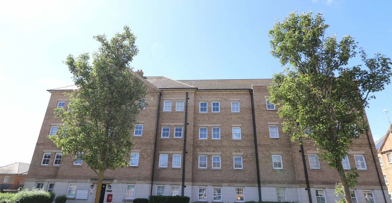 2 bedroom property for sale in Rainbow Road | Robinson Jackson