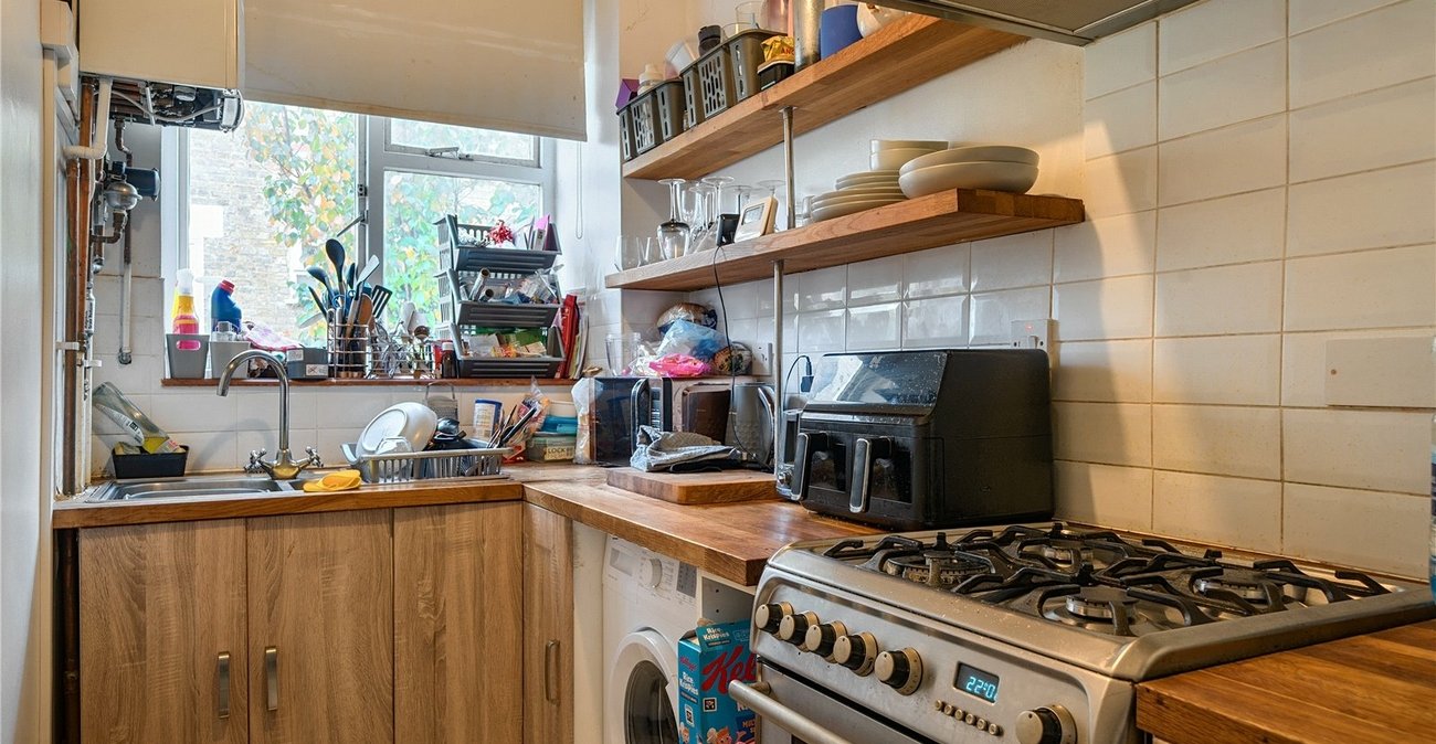 2 bedroom property for sale in  | Robinson Jackson