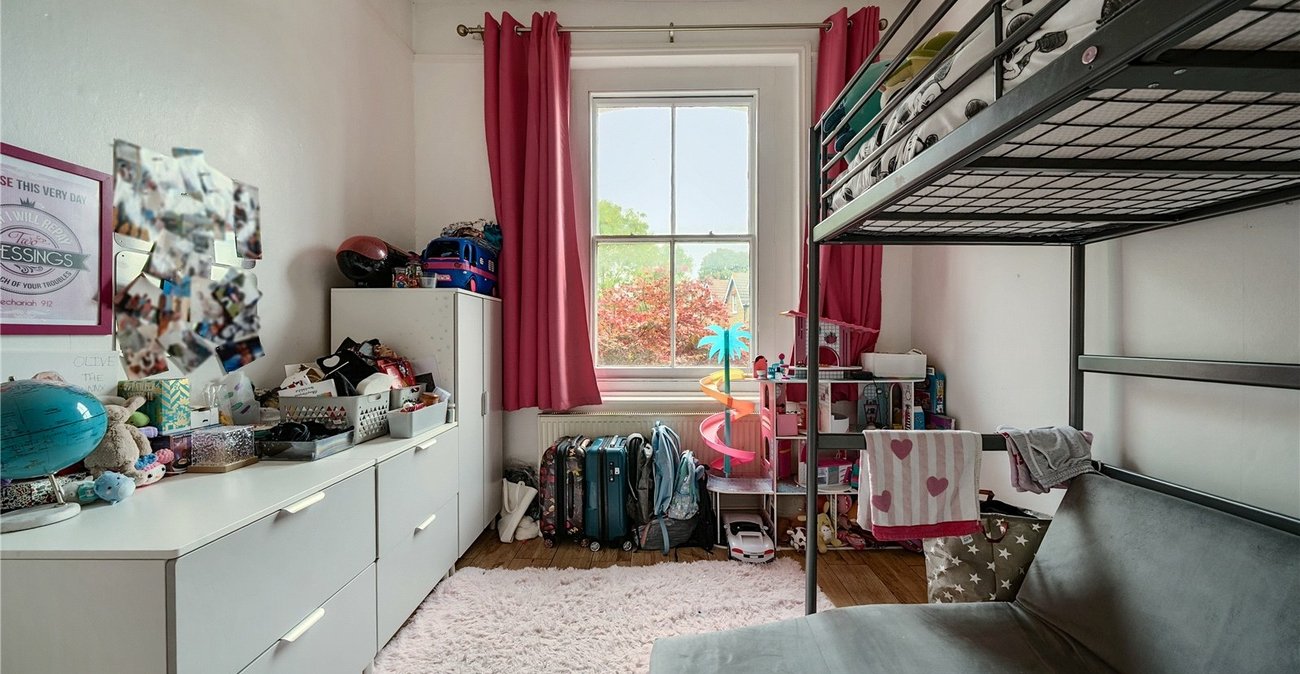 2 bedroom property for sale in  | Robinson Jackson