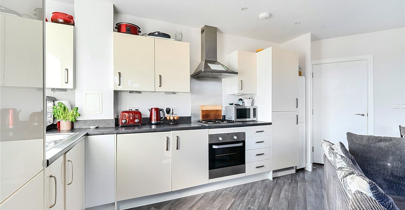 2 bedroom property for sale in Sydenham | Robinson Jackson