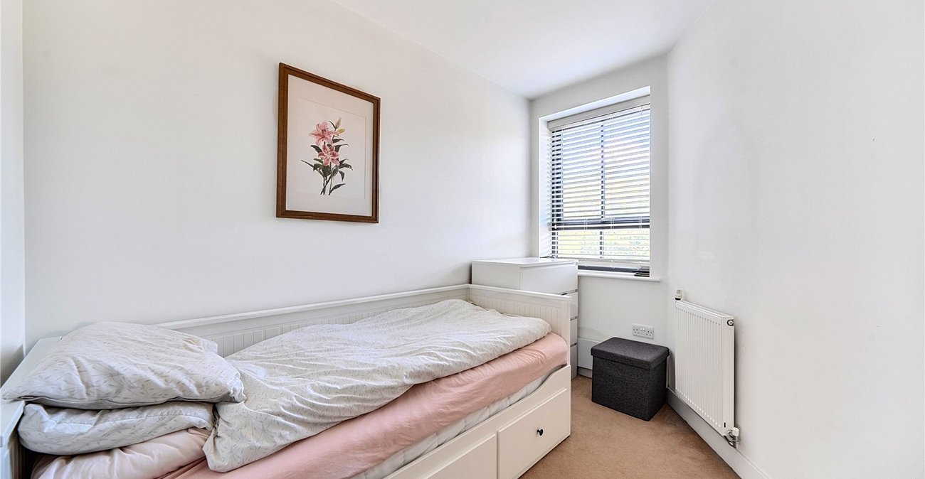 2 bedroom property for sale in Sydenham | Robinson Jackson