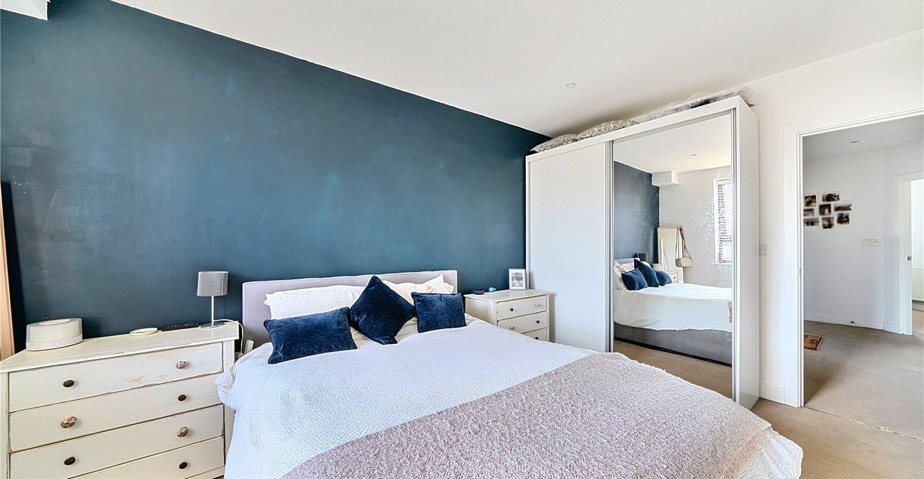 2 bedroom property for sale in Sydenham | Robinson Jackson