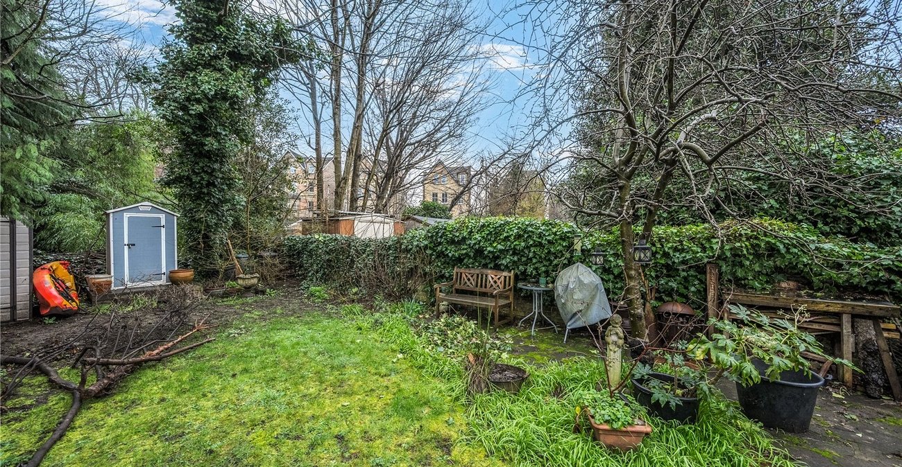 2 bedroom property for sale in Sydenham | Robinson Jackson