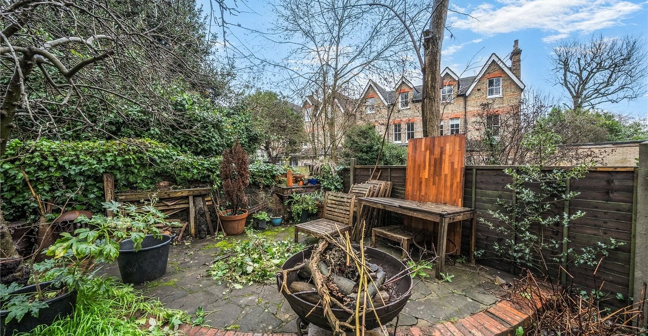 2 bedroom property for sale in Sydenham | Robinson Jackson