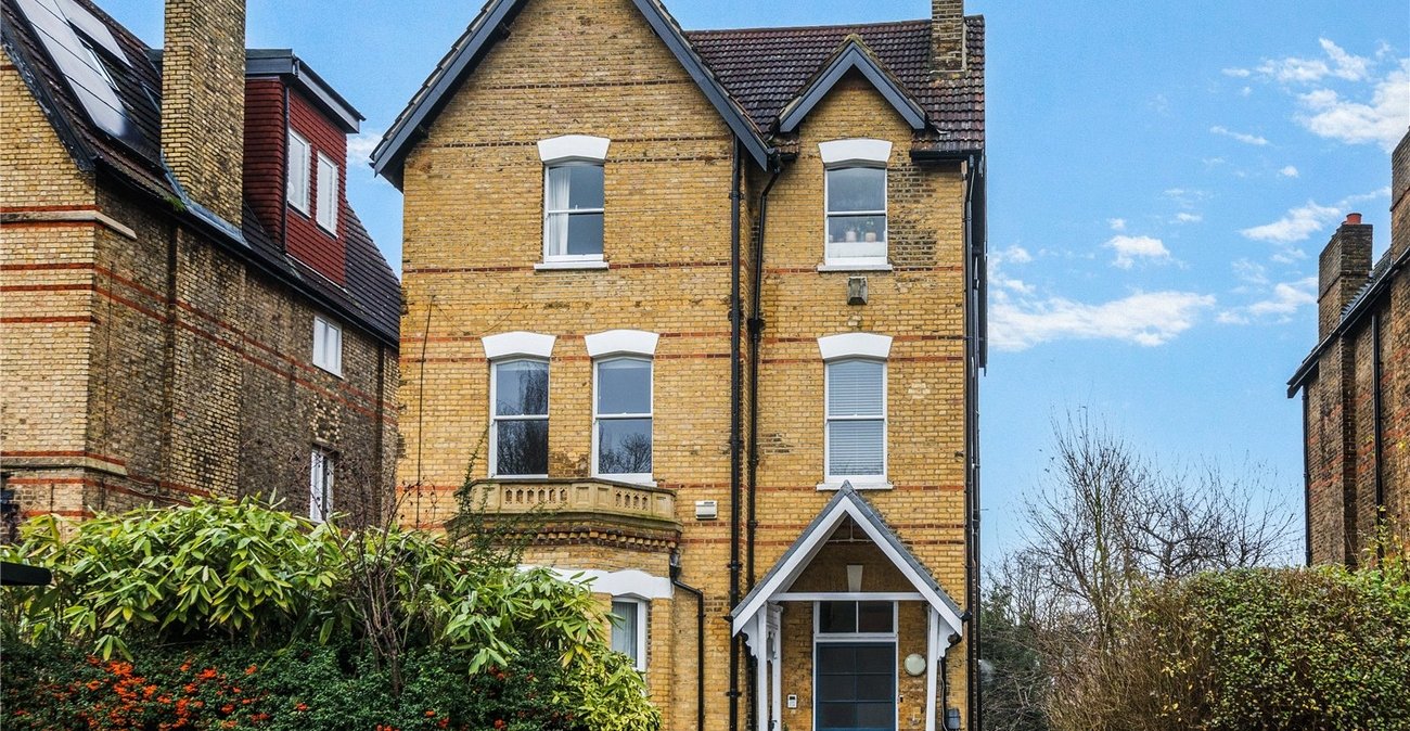 2 bedroom property for sale in Sydenham | Robinson Jackson