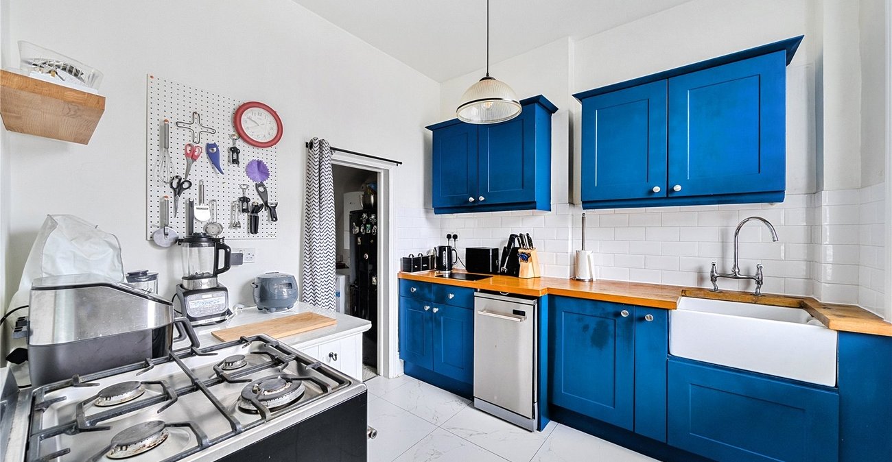 2 bedroom property for sale in Sydenham | Robinson Jackson