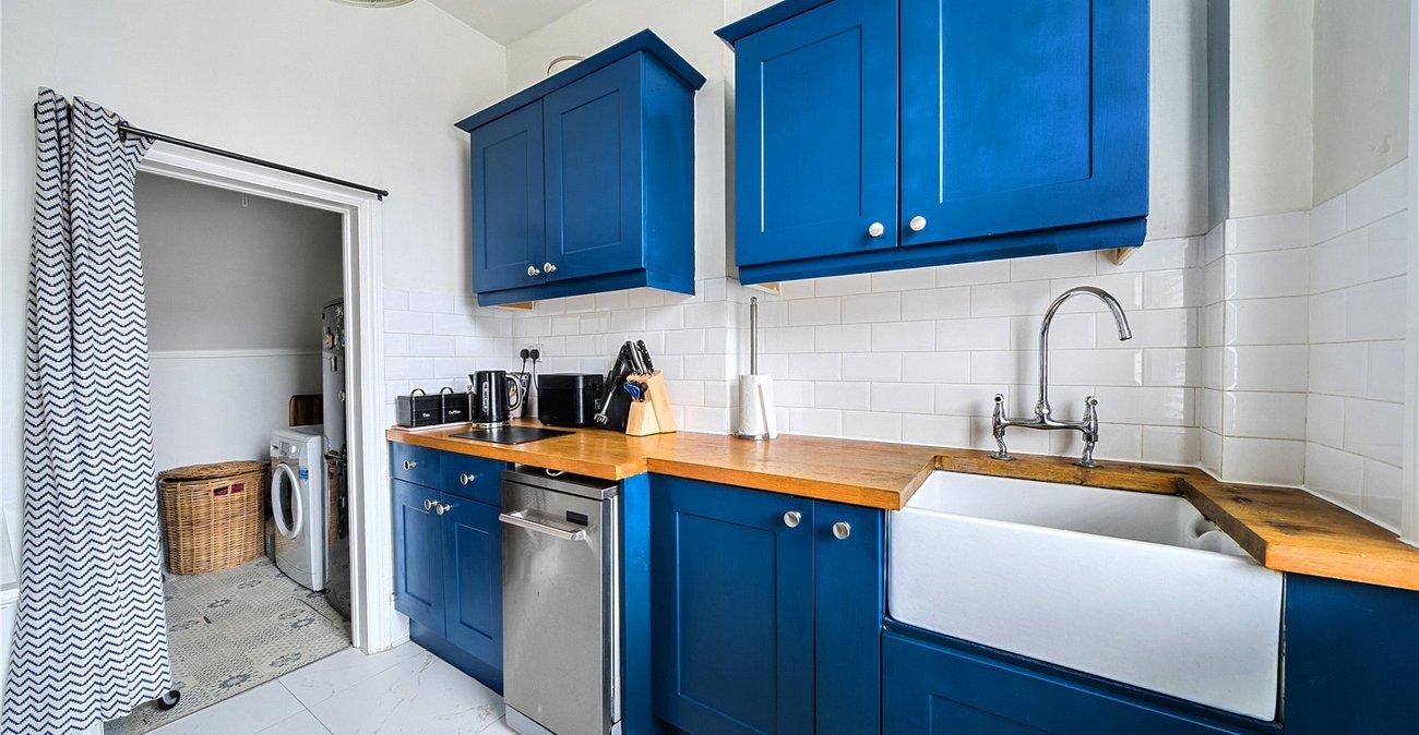 2 bedroom property for sale in Sydenham | Robinson Jackson