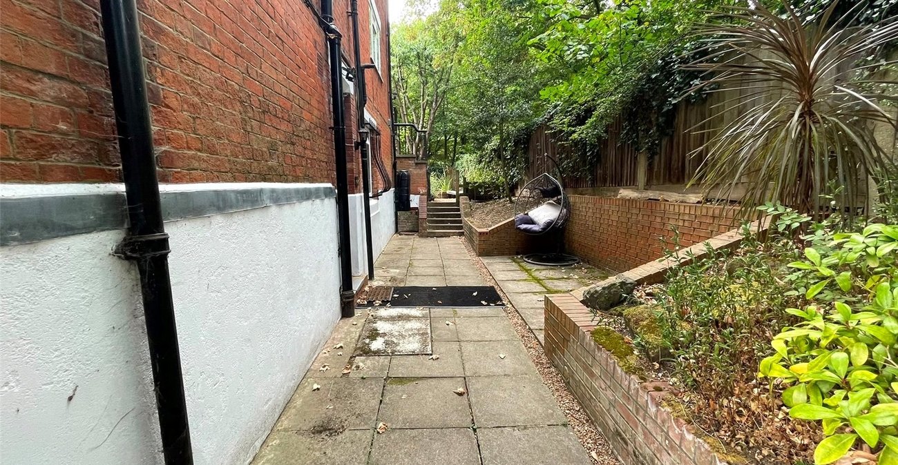 1 bedroom property for sale in Sydenham | Robinson Jackson