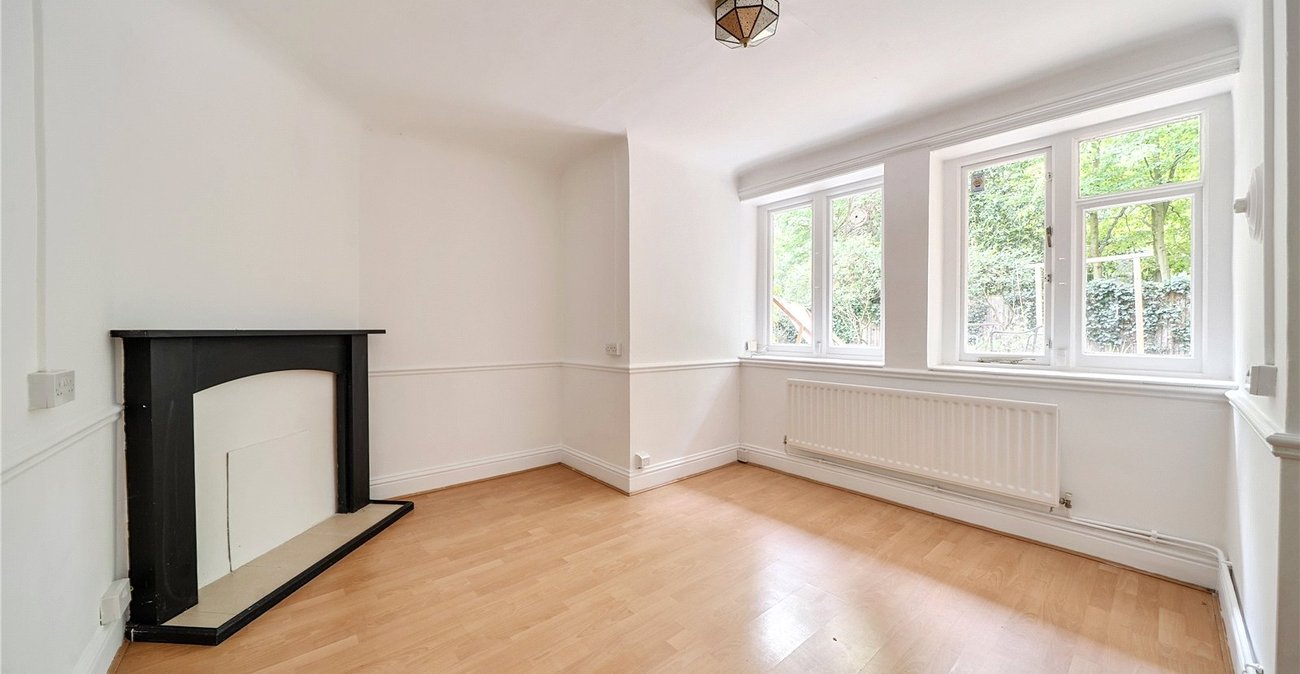 1 bedroom property for sale in Sydenham | Robinson Jackson