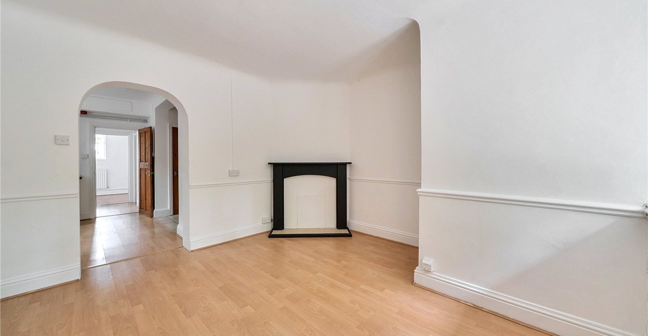 1 bedroom property for sale in Sydenham | Robinson Jackson