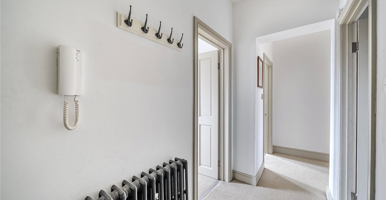 2 bedroom property for sale in Sydenham | Robinson Jackson