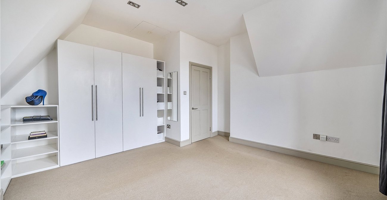 2 bedroom property for sale in Sydenham | Robinson Jackson