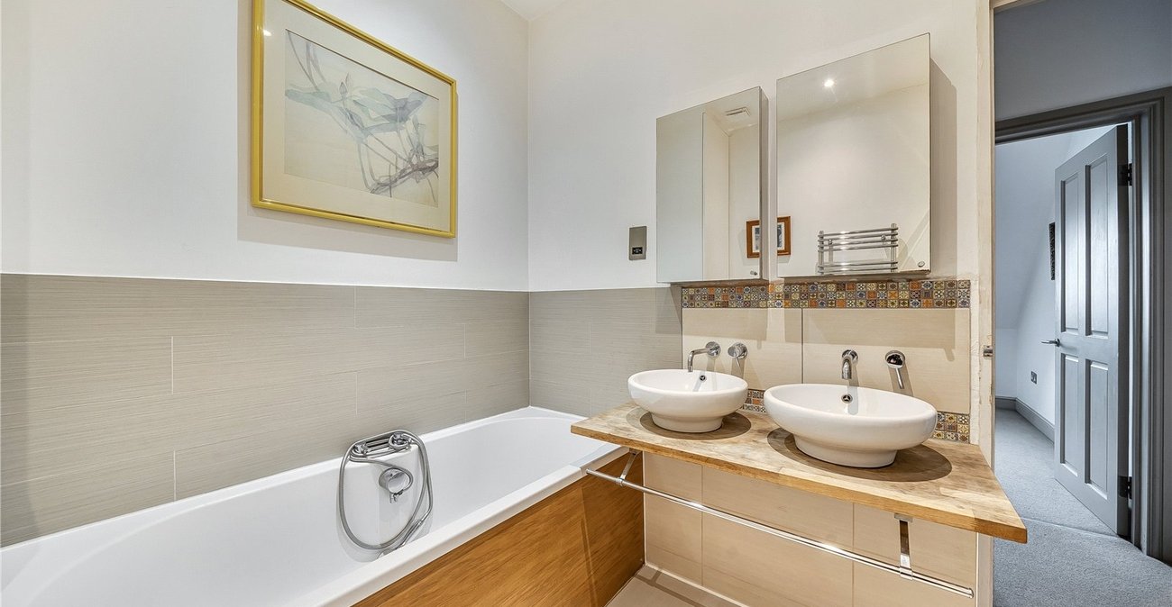 2 bedroom property for sale in Sydenham | Robinson Jackson